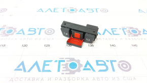 Mercedes GLA 15-20 Help Call Buttons