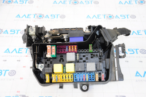 Mercedes GLA 15-20 underhood fuse box assembly