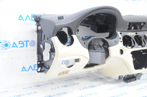 Torpedo front panel with AIRBAG Mercedes GLA 14-20 leather beige, worn chrome