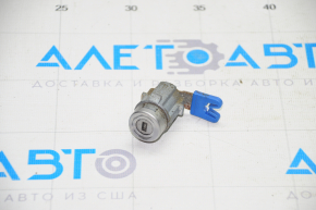 Door lock cylinder front left GMC Terrain 10-17