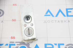 Mercedes GLA 14-20 Air Conditioner Heater Valve