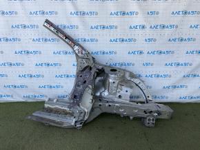Front left quarter Toyota Highlander 20- silver