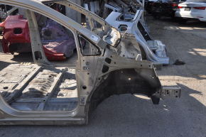 Front right quarter Toyota Sienna 11-20 on the body, gold