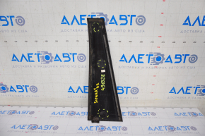 Door trim side rear right rear Toyota Sienna 11-20 broken fasteners, scratches