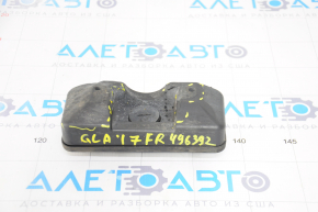 Front right jack stand Mercedes GLA 14-20 worn, dented