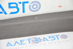 Door sill trim front right Toyota Sienna 11-20 brown, scratches, broken fastener