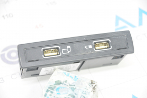 USB plug Carplay interface Mercedes GLA 14-20 scratches