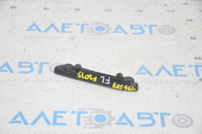 Front bumper mount left upper wing BMW 3 F30 12-18 crack in mount