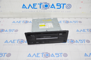 Audi Q5 8R 09-17 Radio Tape Recorder Front Panel Fastening Defect