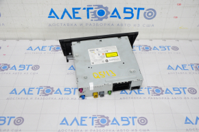 Audi Q5 8R 09-17 Radio Tape Recorder Front Panel Fastening Defect