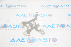 Bracket of the valve of the oil cooling system of the automatic transmission BMW 5 G30 18-23 530e hybrid