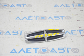 Lincoln MKC 15 Front Bumper Emblem - Sand, Deformed Guides