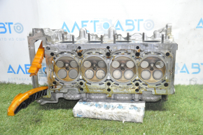 Cylinder head assembly Mercedes CLA 250 14-19