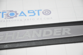 Door sill outer front left Toyota Highlander 14- chrome, scratches