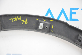 Rear left wing arch trim Lincoln MKC 15- structure, broken crepe, scratches