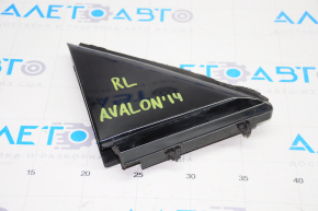 Door trim side rear left triangle Toyota Avalon 13-18 worn