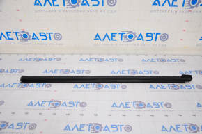 Glass seal inner front right Lincoln MKC 15-