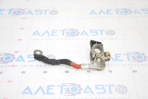 Positive terminal of battery Lincoln MKC 15-