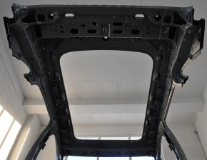 Metal roof Lincoln MKC 15 - for panoramic view, on the body