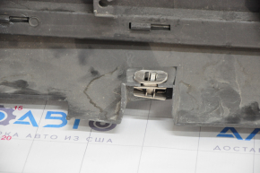Left threshold Lincoln MKC 15 - structure, lower fasteners are dented, scratches, tears, broken fasteners