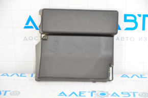 Cover of the fuse box under the hood VW Passat b7 12-15 USA broken latch