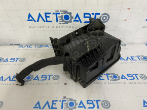 Underhood fuse box VW Passat b7 12-15 USA 2.5 crack in mount