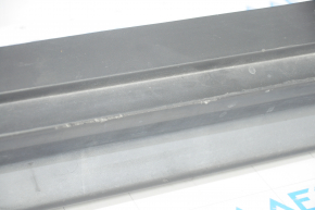 Left threshold Nissan Rogue 17 - structure, scratches, tear
