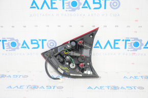 Light inside trunk lid left Nissan Rogue 17- scratches