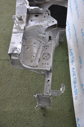 Front quarter right Nissan Rogue 14-20 silver, poke