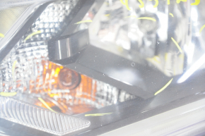 Headlight front left Nissan Rogue 17 - bare halogen, sand, scuffs, scratches, painted