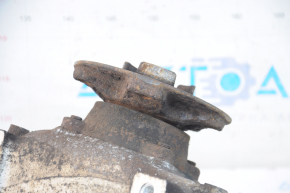 Trunnion with hub front left Porsche Cayenne 958 11-17 rusty hub