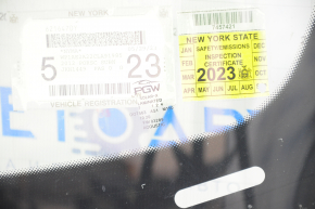 Windshield Porsche Cayenne 958 11-14 PGW, sand, scratches, air, broken mount