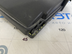 VW Beetle 12-19 underhood fuse box cover broken latch