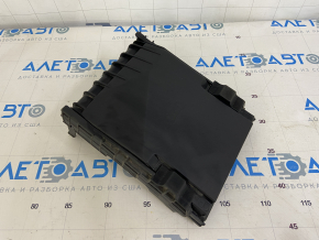 Cover of the fuse box under the hood VW CC 09-17