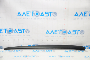 Windshield molding left Kia Optima 16- scratches