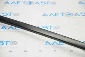 Windshield molding right Toyota Camry v70 18-24 scratches