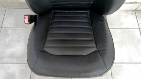 Driver's seat Ford Fusion mk5 17-20 with airbag, leather black, electric, heated, cracked