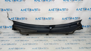 Windscreen wiper grille plastic Dodge Durango 11-15 seals dried out, missing seal fragments