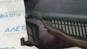 Windscreen wiper grille plastic Dodge Durango 11-15 seals dried out, missing seal fragments