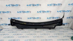 Windscreen wiper grille plastic Dodge Durango 11-15 seals dried out, missing seal fragments