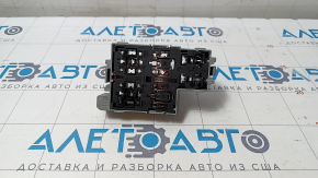 Underhood fuse box Porsche Cayenne 958 11-17