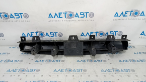 Air duct front bumper lower central Dodge Durango 14-20 tears, pressed