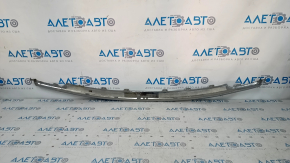 Molding front bumper central Dodge Durango 14-20 chrome, sand, cracks, broken fasteners