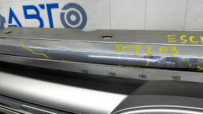 Radiator grill grill Ford Escape MK3 17-19 rest gray with chrome with emblem, scratches, sand