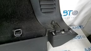 Arch trim right Dodge Durango 14- black, under 3 rows, scratches, broken fasteners, for cleaning
