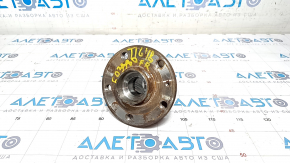 Front right hub VW Tiguan 18-24 play, rusty