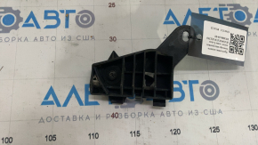 Rear bumper mount inner small left Lexus RX300 RX330 RX350 RX400h 04-09 break mount