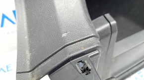 Left arch trim VW Tiguan 18-20 black under 2 rows, scratches