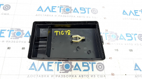 Cover of the fuse box under the hood VW Tiguan 18-24