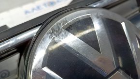 Radiator grill VW Tiguan 18-24 with emblem, under radar cruise, sand, varnish on emblem climbed